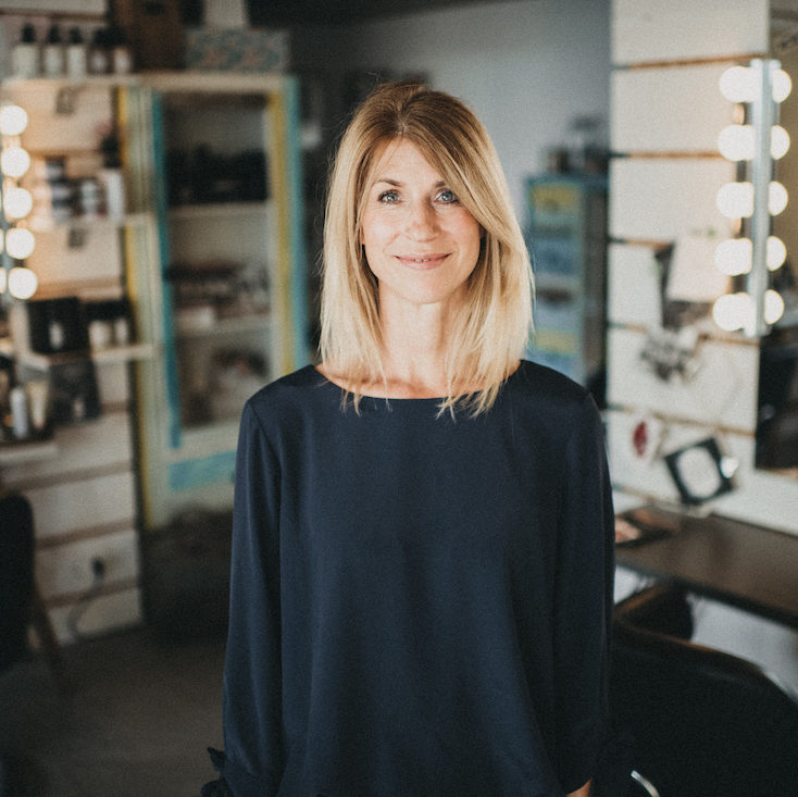 Michaela Michaela Dostert ist Friseurin bei Raskopp Hair & Make-up in Luxemburg – 30 Minuten von Trier entfernt